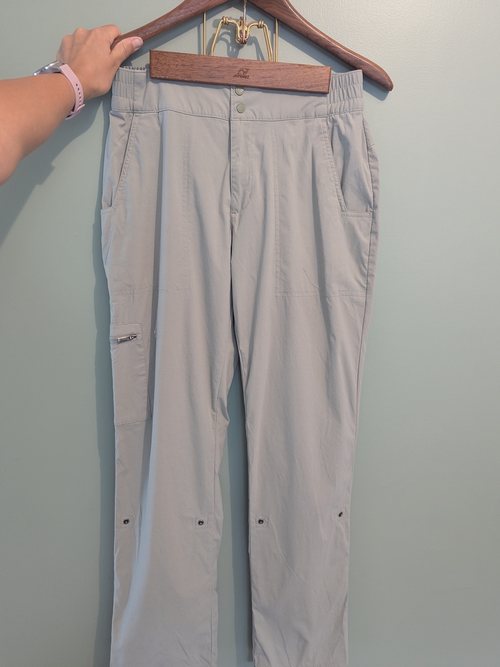 Columbia Light Green Women's Hiking Pants Size 8